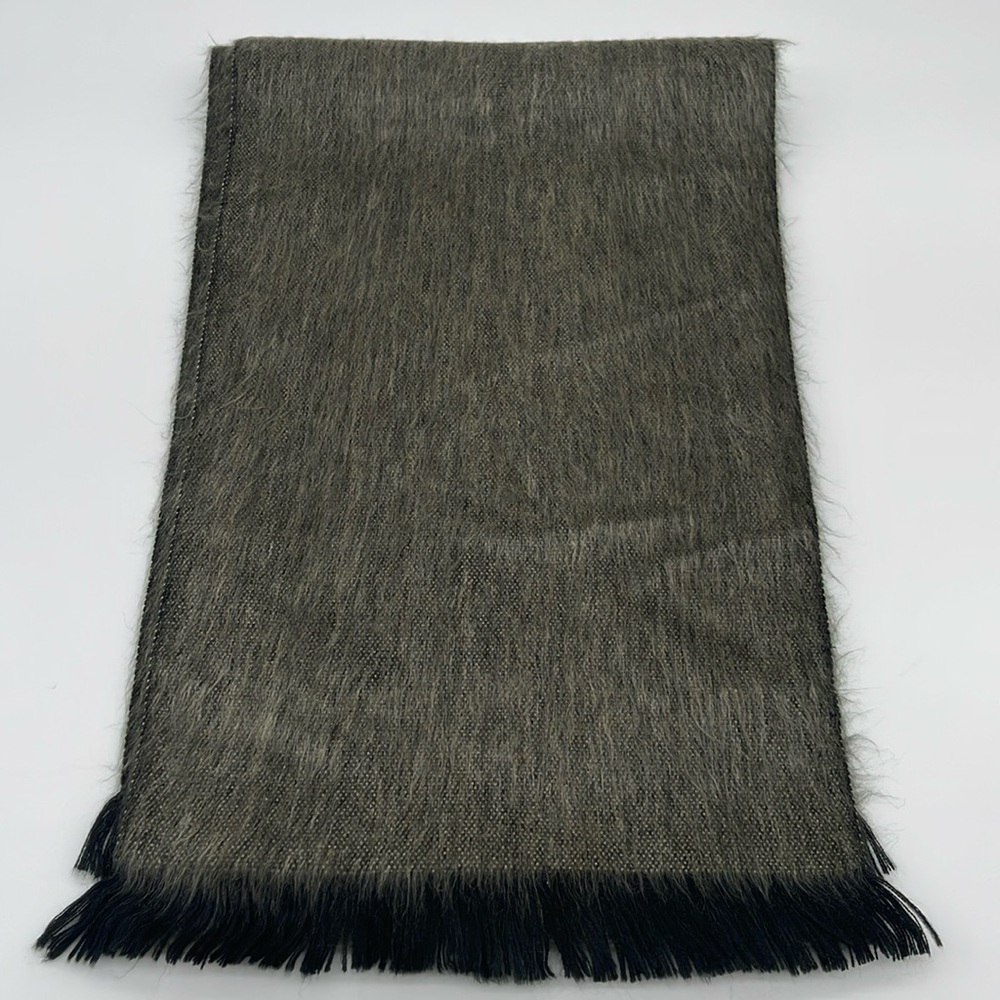Shupaca Alpaca Handmade in Ecuador Scarf